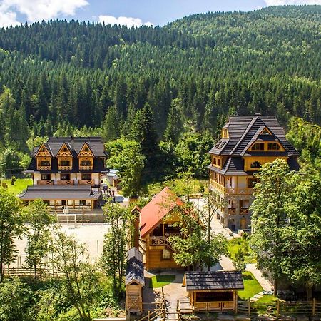 Tatariv Deluxe Hotel Zewnętrze zdjęcie