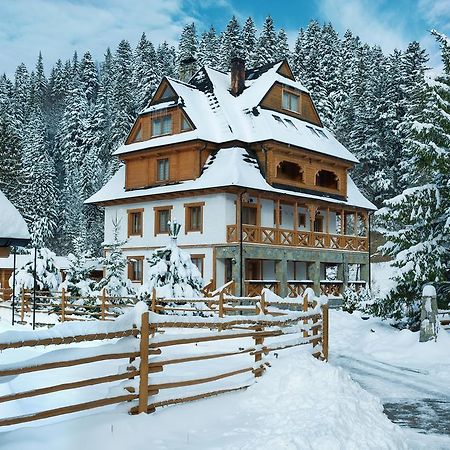Tatariv Deluxe Hotel Zewnętrze zdjęcie