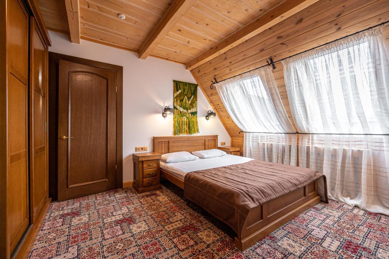 Tatariv Deluxe Hotel Zewnętrze zdjęcie