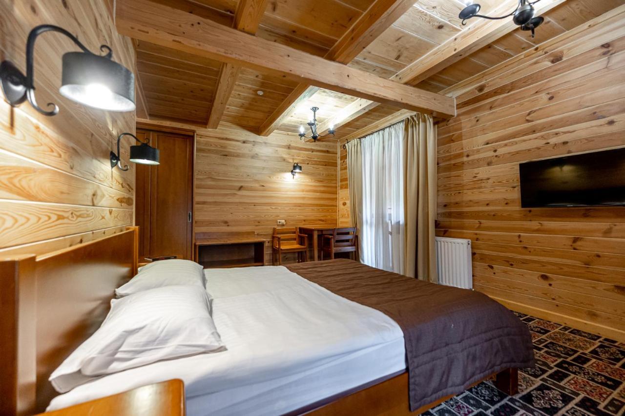 Tatariv Deluxe Hotel Zewnętrze zdjęcie
