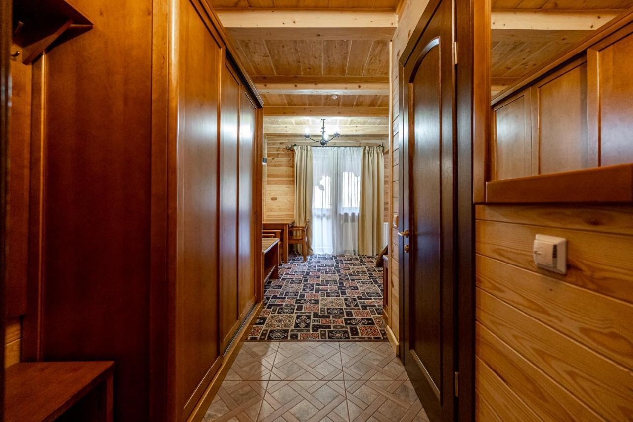Tatariv Deluxe Hotel Zewnętrze zdjęcie