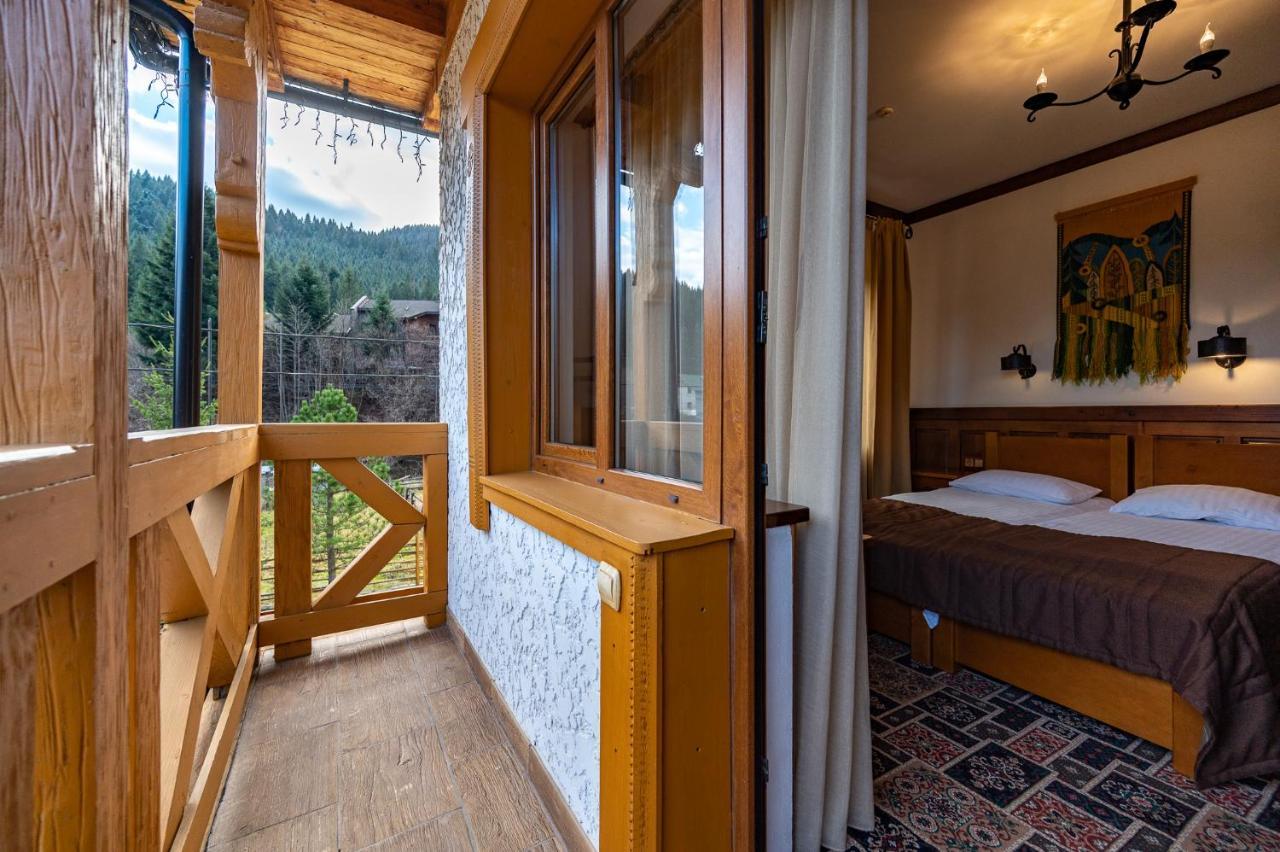 Tatariv Deluxe Hotel Zewnętrze zdjęcie