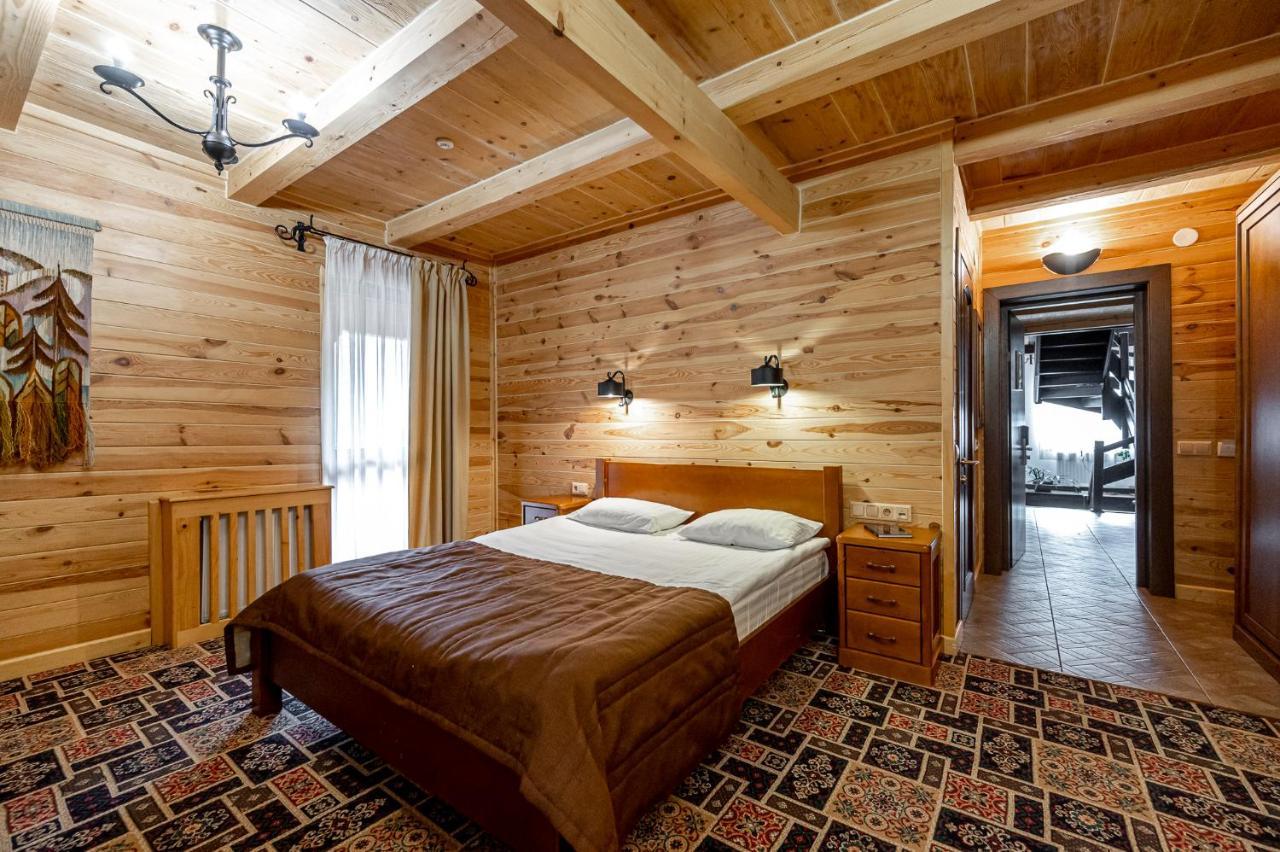 Tatariv Deluxe Hotel Zewnętrze zdjęcie