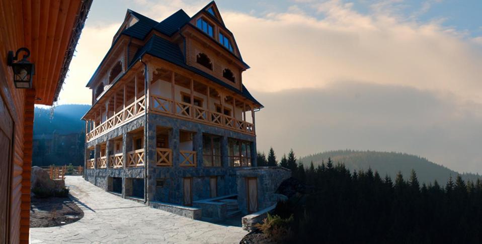 Tatariv Deluxe Hotel Zewnętrze zdjęcie